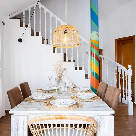 Casa Limon - Ocean View - Bbq - Garden - Terrace - Free Wifi - Child & Pet-Friendly - 2 Bedrooms - 6 People Holiday home *