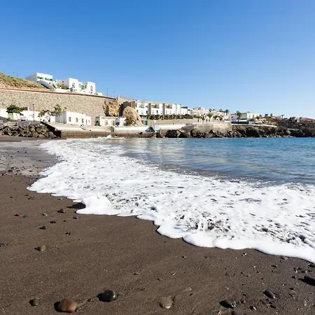 Holiday home Casa Limon - Ocean View - Bbq - Garden - Terrace - Free Wifi - Child & Pet-Friendly - 2 Bedrooms - 6 People Poris de Abona